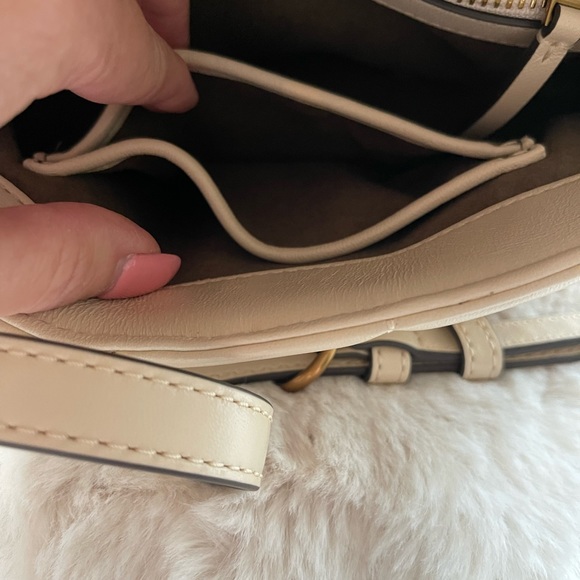 Tory Burch Kira Small Quilted Top Handle satchel Crossbody Bag Brie - Picture 8 of 14